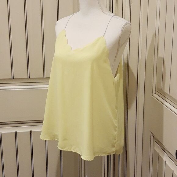 𝅺SWEET Wanderer Halter Tank Neon Yellow Size Large - Picture 3 of 10